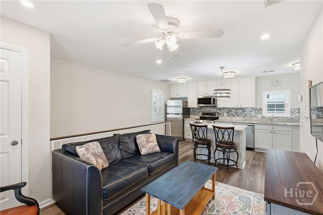 536 E Harris Street, Savannah, GA 31401