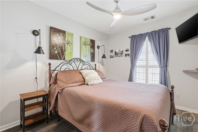 536 E Harris Street, Savannah, GA 31401