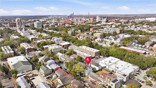 536 E Harris Street, Savannah, GA 31401