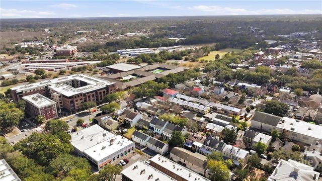 536 E Harris Street, Savannah, GA 31401