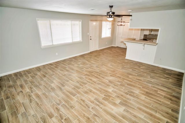 1715 Capstan Road, Houston, TX 77062