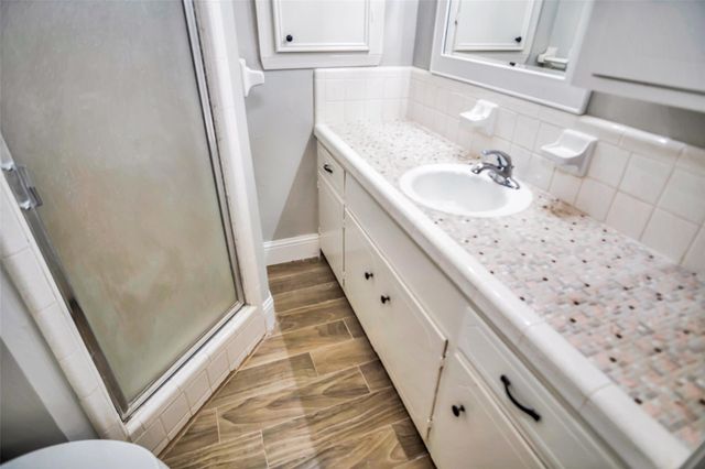 1715 Capstan Road, Houston, TX 77062