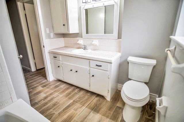 1715 Capstan Road, Houston, TX 77062