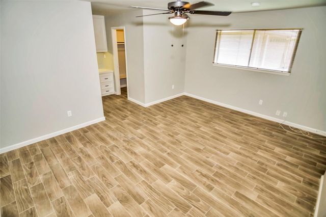 1715 Capstan Road, Houston, TX 77062