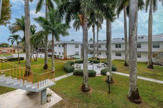 6211 SW 37th Street, Davie, FL 33314