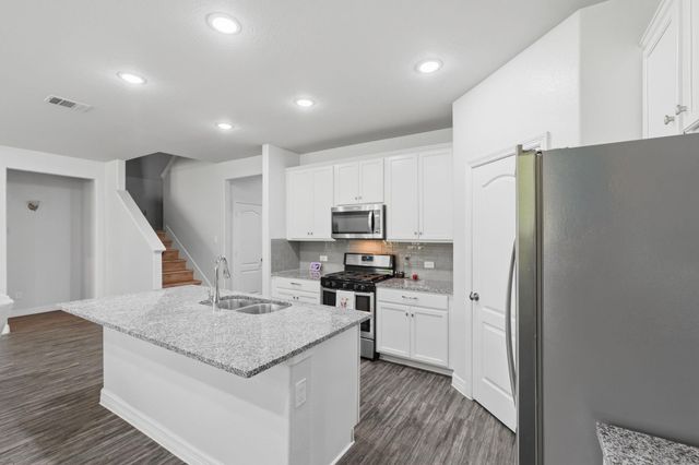 127 Buttonwood Court, Willis, TX 77318