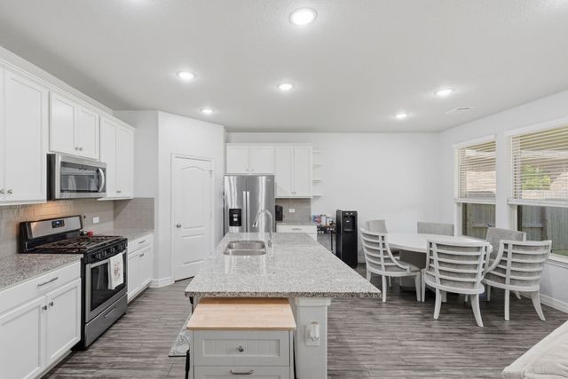 127 Buttonwood Court, Willis, TX 77318