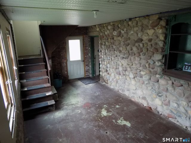 28 Colony Street, Bristol, CT 06010