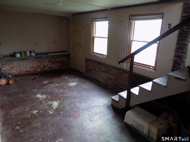 28 Colony Street, Bristol, CT 06010