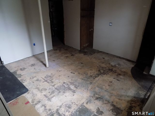 28 Colony Street, Bristol, CT 06010