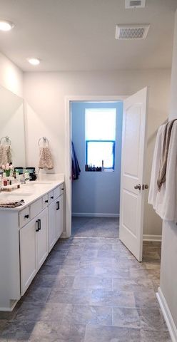 7301 Golden Way, White House, TN 37188