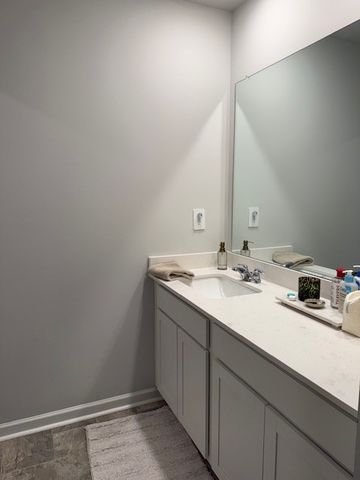 7301 Golden Way, White House, TN 37188