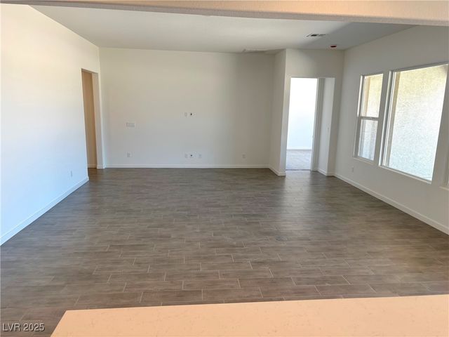 5696 East Badlands Lane, Pahrump, NV 89061