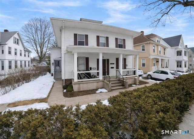 21 Young Street 2L, New Haven, CT 06511