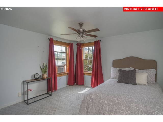 66 Nw CARY St, Winston, OR 97496