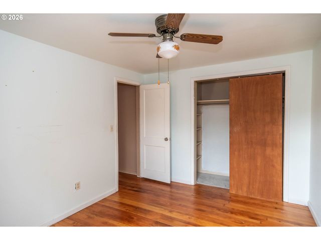 66 Nw CARY St, Winston, OR 97496