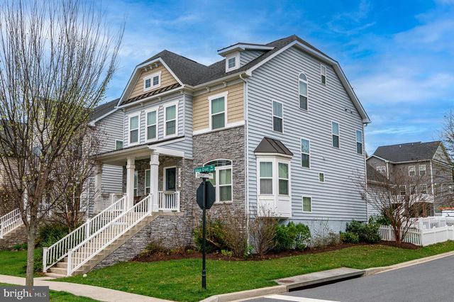 1423 VILLAGE GREEN WAY, Brunswick, MD 21716