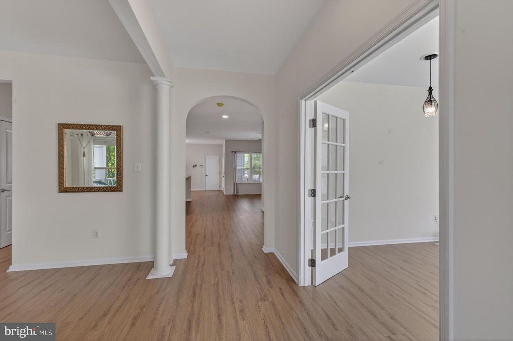 Image 14 of property listing at 1423 VILLAGE GREEN WAY, Brunswick, MD 21716