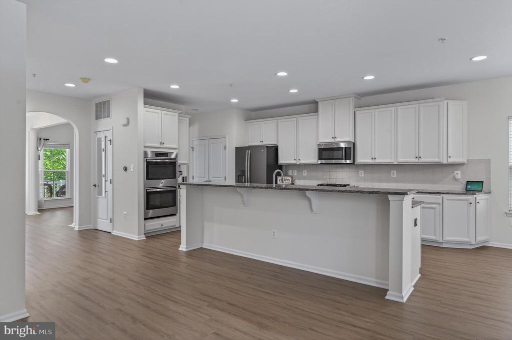 Image 18 of property listing at 1423 VILLAGE GREEN WAY, Brunswick, MD 21716