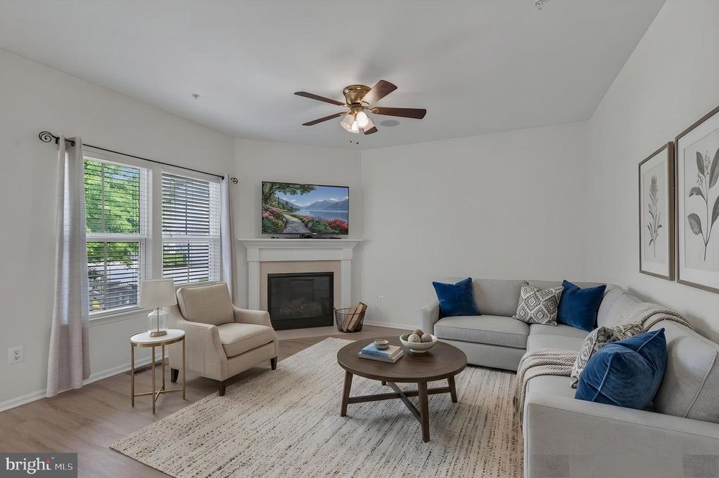 Image 24 of property listing at 1423 VILLAGE GREEN WAY, Brunswick, MD 21716