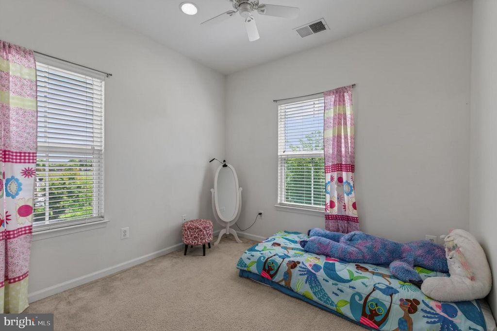 Image 40 of property listing at 1423 VILLAGE GREEN WAY, Brunswick, MD 21716