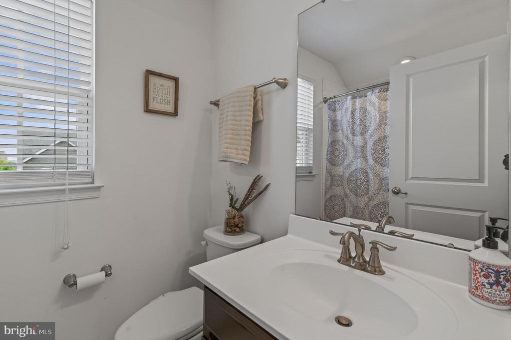 Image 50 of property listing at 1423 VILLAGE GREEN WAY, Brunswick, MD 21716