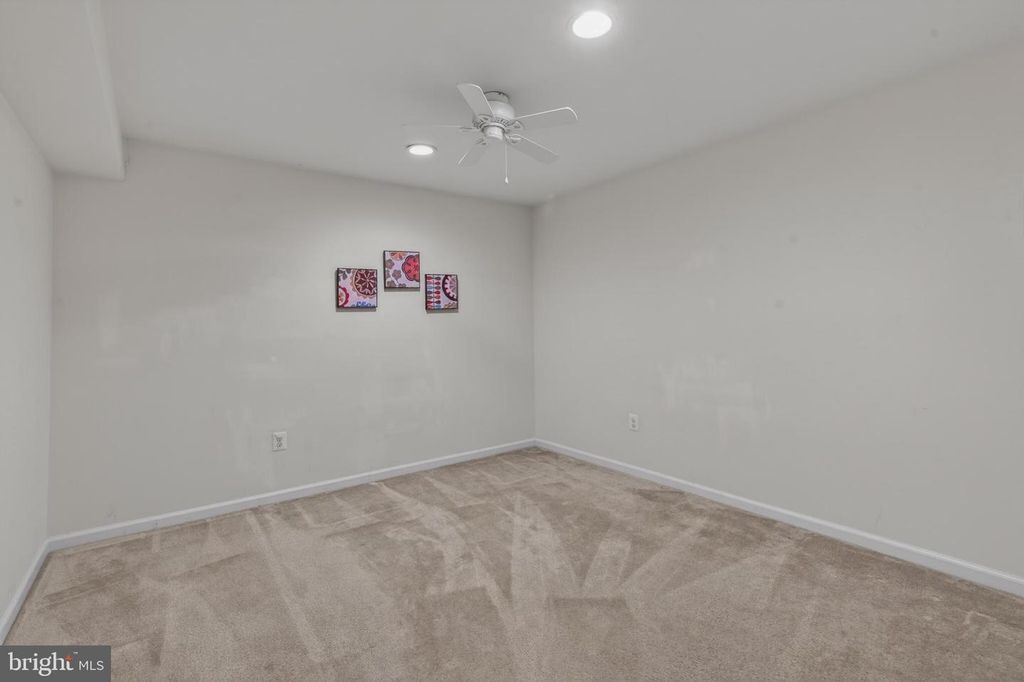 Image 59 of property listing at 1423 VILLAGE GREEN WAY, Brunswick, MD 21716