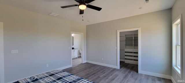 387 Country Court, Loogootee, IN 47553