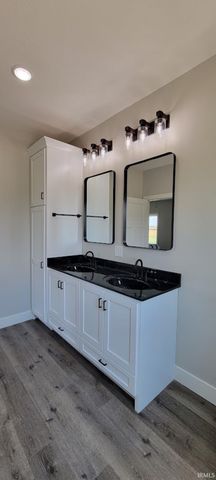 387 Country Court, Loogootee, IN 47553
