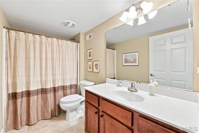 1246 Sadie Lane, Fenton, MO 63026