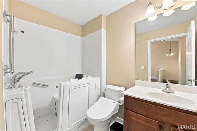 1246 Sadie Lane, Fenton, MO 63026