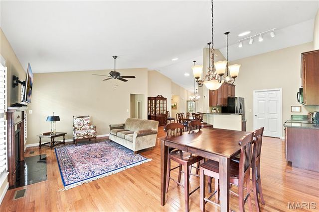 1246 Sadie Lane, Fenton, MO 63026