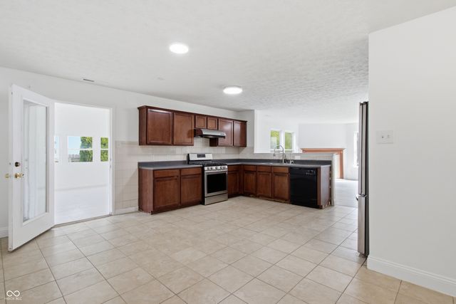 5870 Magnificent Lane, Indianapolis, IN 46234