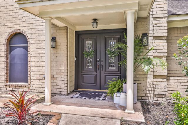 19702 Sweet Forest Lane, Humble, TX 77346