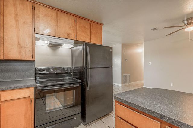 2303 State Highway 19 C, Huntsville, TX 77320