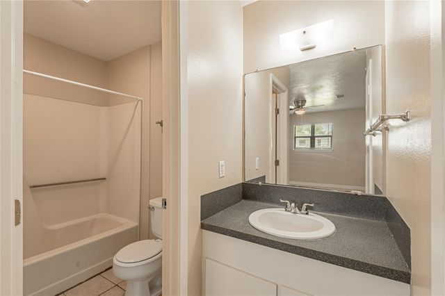2303 State Highway 19 C, Huntsville, TX 77320
