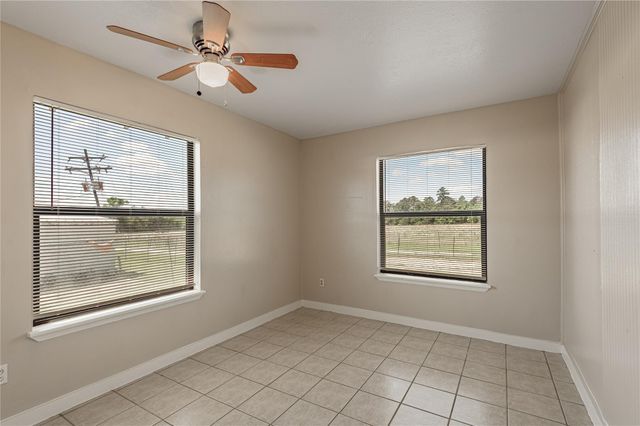 2303 State Highway 19 C, Huntsville, TX 77320