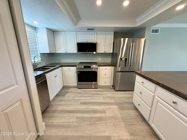 1727 Minutemen Causeway 108, Cocoa Beach, FL 32931