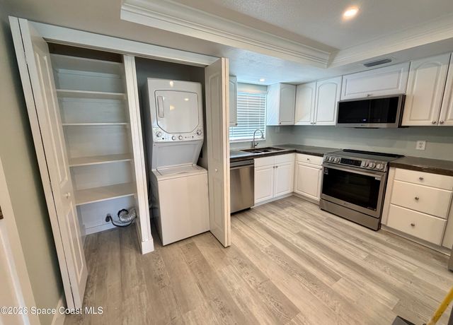 1727 Minutemen Causeway 108, Cocoa Beach, FL 32931