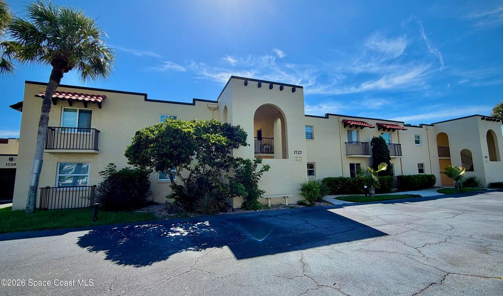 1727 Minutemen Causeway 108, Cocoa Beach, FL 32931