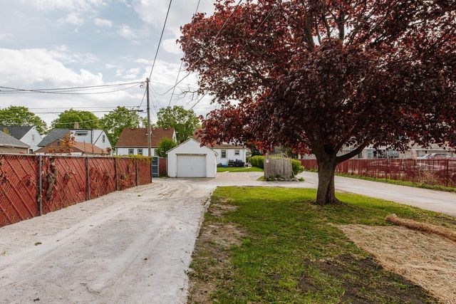 4234 N 29th STREET, Milwaukee, WI 53216