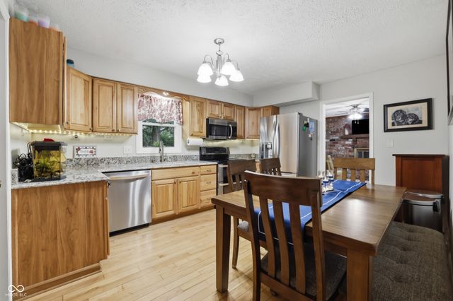 770 Maple Lane, Westfield, IN 46074