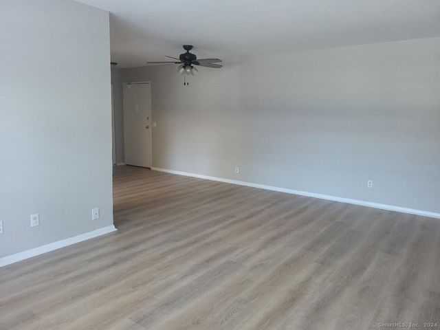 1080 New Haven Avenue 91, Milford, CT 06460