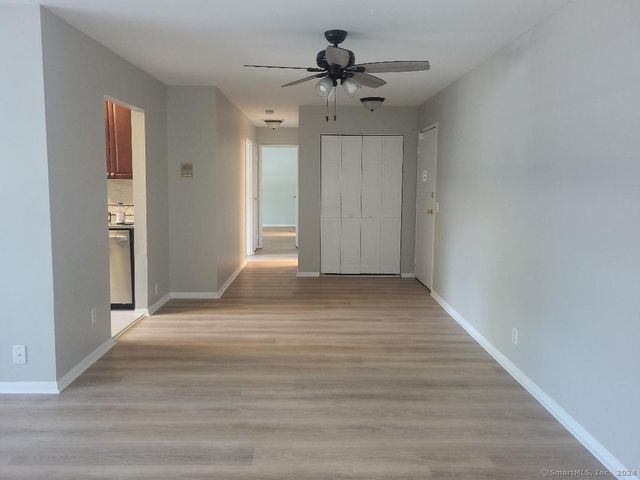 1080 New Haven Avenue 91, Milford, CT 06460