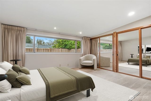 4123 94th Avenue SE, Mercer Island, WA 98040