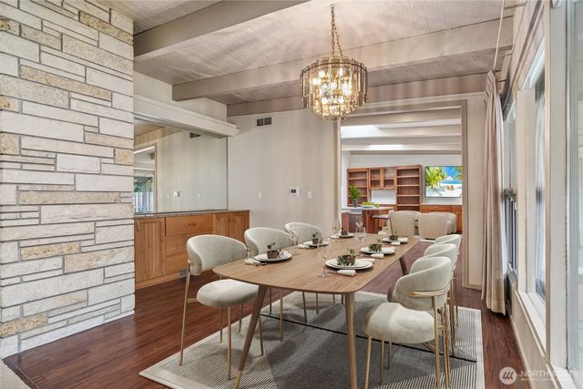 4123 94th Avenue SE, Mercer Island, WA 98040