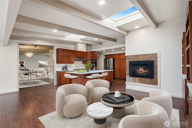 4123 94th Avenue SE, Mercer Island, WA 98040