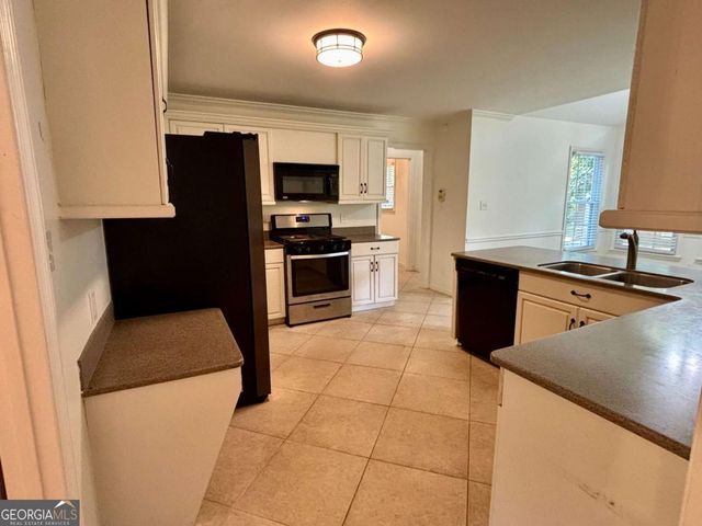 4160 Creekwood Drive, Cumming, GA 30041