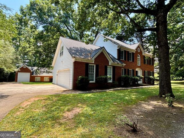 4160 Creekwood Drive, Cumming, GA 30041