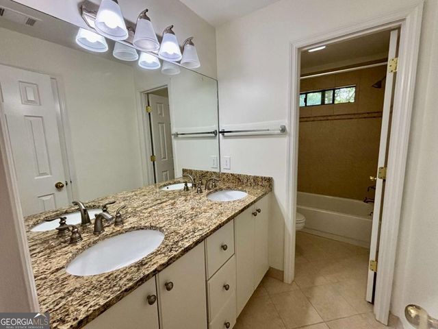 4160 Creekwood Drive, Cumming, GA 30041